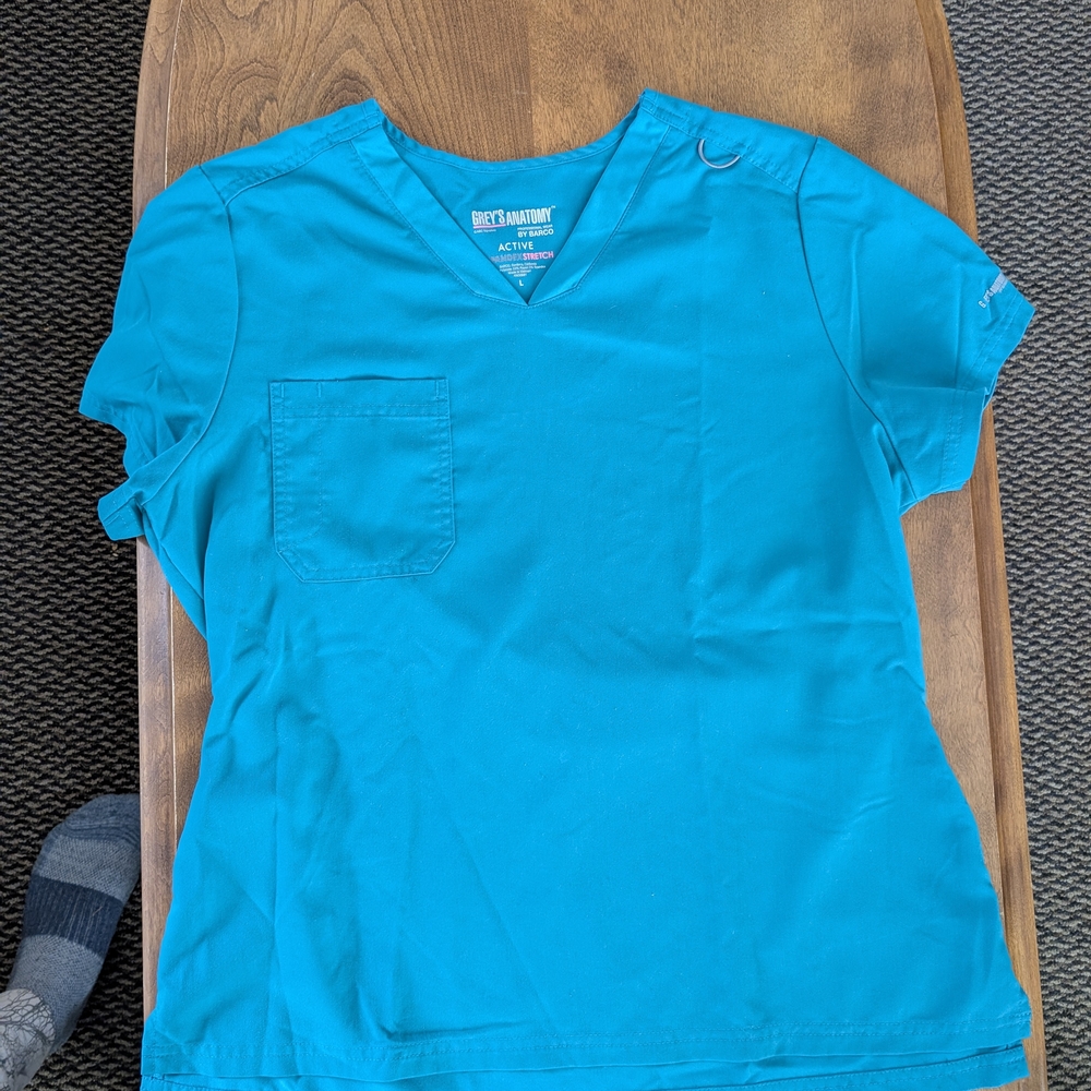 Women's Scrub Set